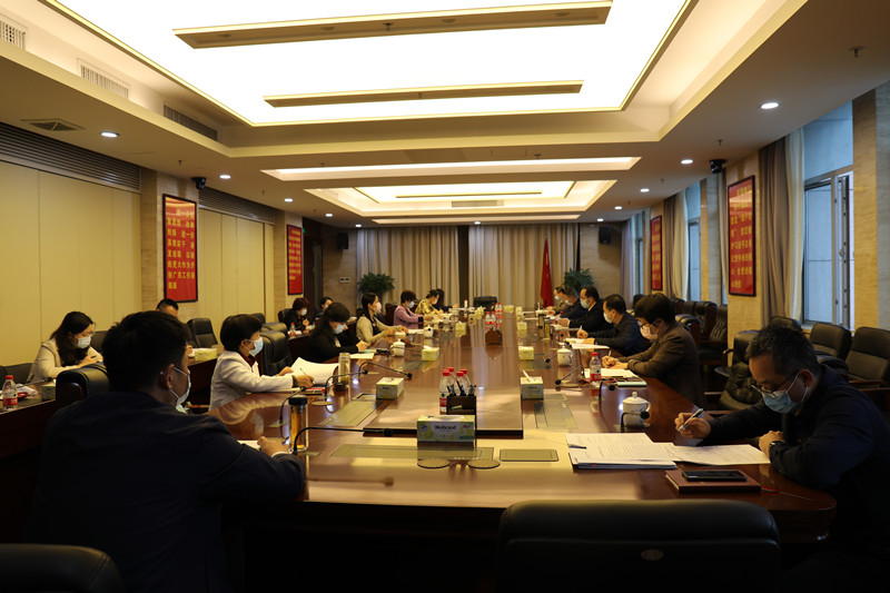 卢荣春参加办公室党支部专题组织生活会 领学习近平总书记关于巡视整改和疫情防控的重要讲话精神