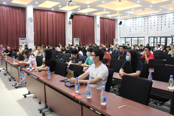 省审计厅经责一处党支部积极践行“为民办实事”活动，把审计培训送入街道社区2.png
