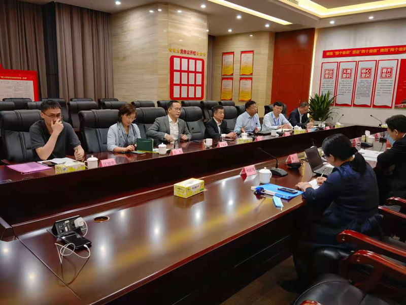 专家组指导企业的地方金融业务和风险防范_副本.png